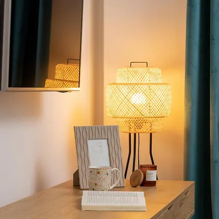 Daire Saska Blu Studio Z Balkonem Podgorze By Renters Krakow