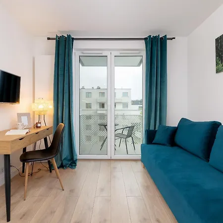 Saska Blu Studio Z Balkonem Podgorze By Renters Krakow