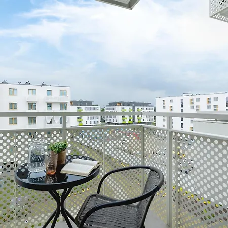 Saska Blu Studio Z Balkonem Podgorze By Renters Apartment Krakow
